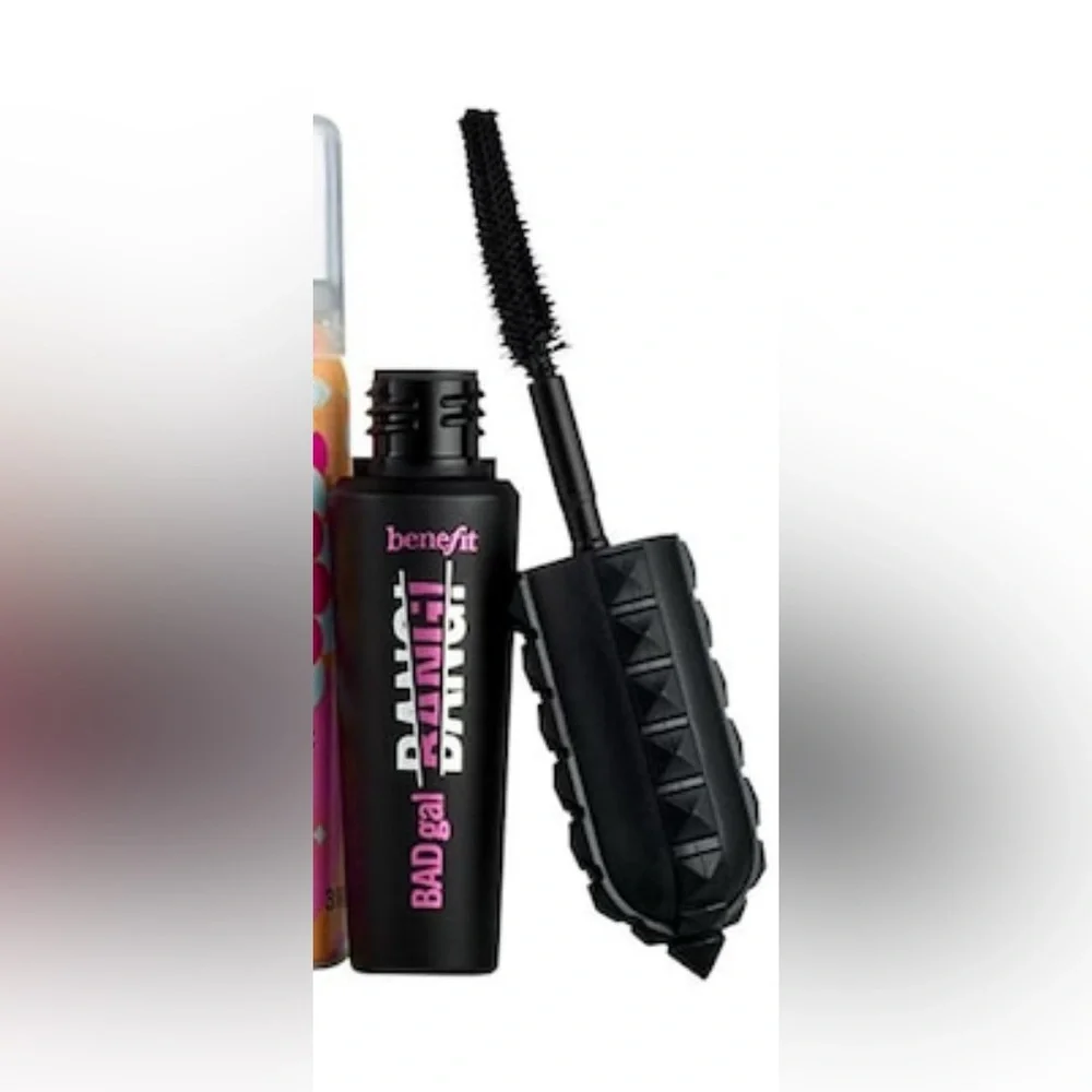 💙 4/$20 Benefit BADgal BANG! Volumizing Mascara Deluxe Size